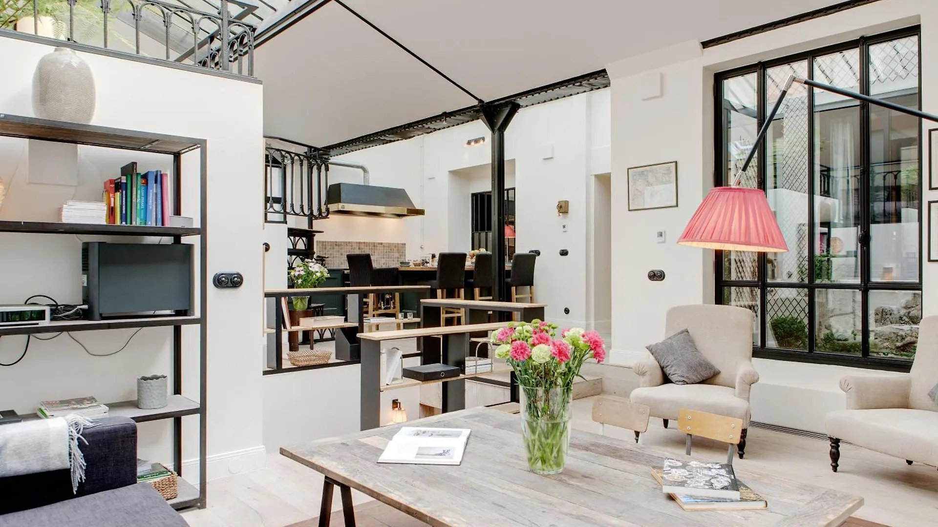 Paris Green House Residence