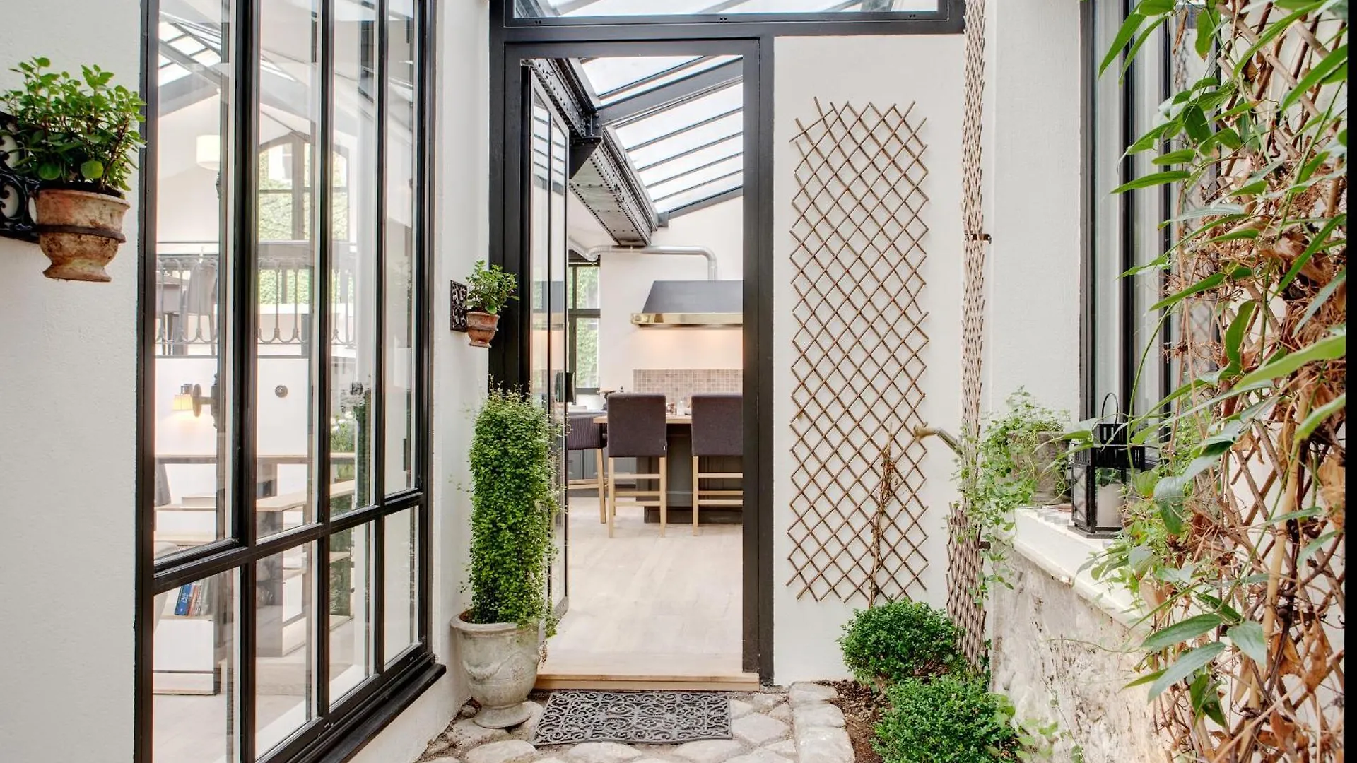Paris Green House Residence فرنسا